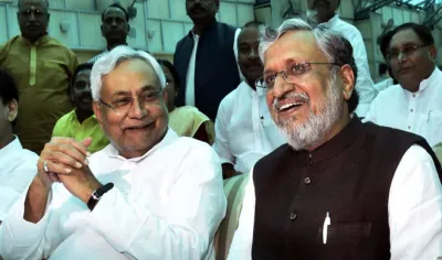 nitish kumar and sushil modi- India TV Hindi