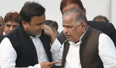 Akhilesh Yadav and Mulayam Singh Yadav | PTI- India TV Hindi