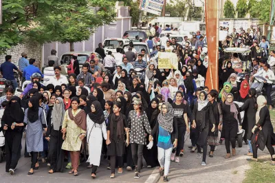 AMU students protest against campus attack- India TV Hindi