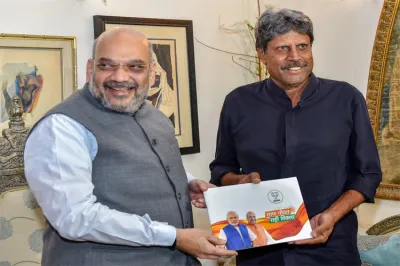 Amit Shah and kapil dev- India TV Hindi