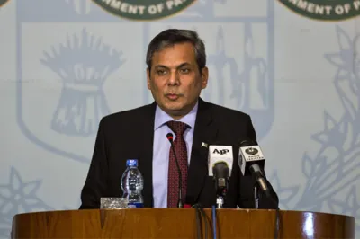 Pakistan rejects India's opposition to Gilgit-Baltistan order | AP- India TV Hindi