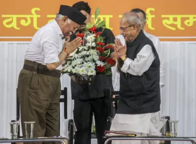 <p>mohan bhagwat and pranabmukherjee</p>- India TV Hindi