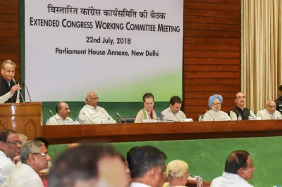 <p>Extended Congress Working Committee (CWC) meeting, in...- India TV Hindi