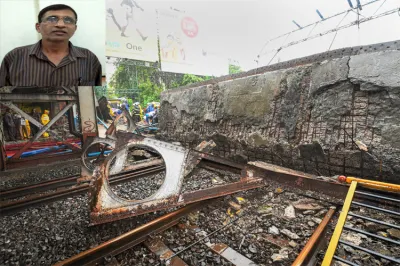 Mumbai Foot Overbirdge Collapse- India TV Hindi