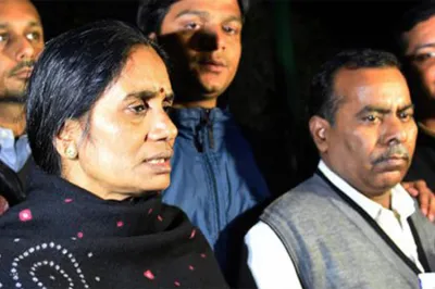 Nirbhaya's parents Badrinath Singh and Asha Devi | PTI Photo- India TV Hindi