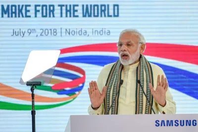 <p>Modi addresses at the inauguration ceremony of Samsung...- India TV Hindi