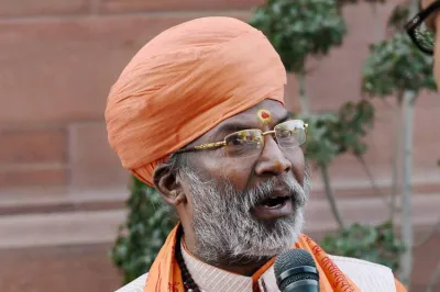 <p>sakshi maharaj</p>- India TV Hindi