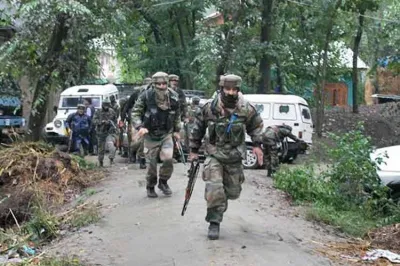 <p>Chhattisgarh Two BSF jawans martyred in encounter with...- India TV Hindi