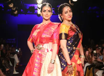 Esha Deol and Hema Malini- India TV Hindi