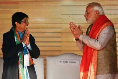 <p>kiran bedi and pm modi</p>- India TV Hindi