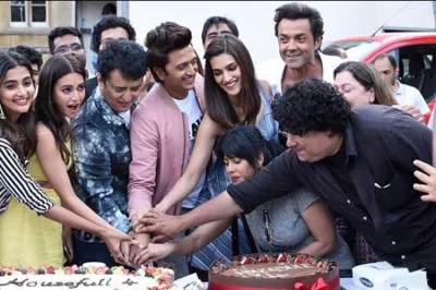 Housefull 4 team- India TV Hindi