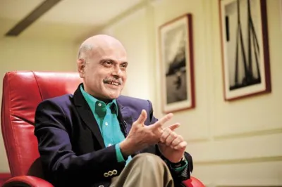 <p>Raghav Bahl</p>- India TV Hindi