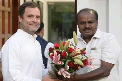 <p>rahul gandhi and kumaraswamy</p>- India TV Hindi