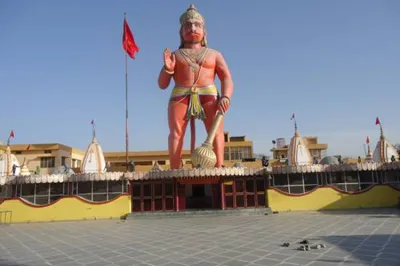 भीम आर्मी की मंदिरों पर कब्जा करने का आह्वान, शुक्रताल स्थित ‘हनुमान धाम’ की सुरक्षा बढ़ाई गई- India TV Hindi