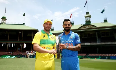 Aaron Finch and Virat Kohli with ODI Trophy- India TV Hindi