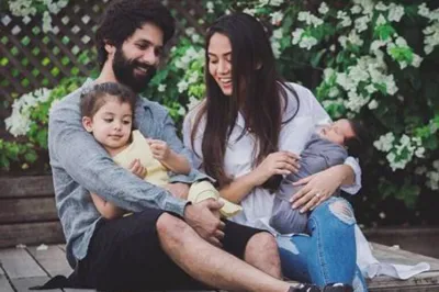 Shahid Kapoor and Mira kapoor with their kids- India TV Hindi