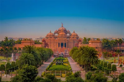 Firing near Akshardham temple - India TV Hindi