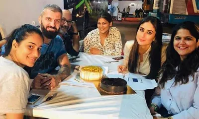  Kareena Kapoor Khan's latest picture from the sets of Good News storms the internet- India TV Hindi