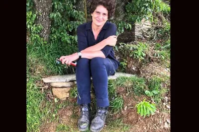 <p>priyanka gandhi changes her dp on twitter</p>- India TV Hindi