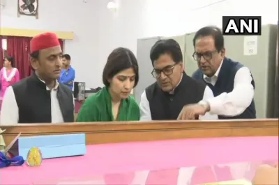 <p>Dimple Yadav, Samajwadi Party's candidate from Kannauj...- India TV Hindi