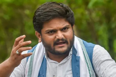 Supreme Court refuses urgent hearing of Hardik Patel's plea seeking stay of his conviction | PTI Fil- India TV Hindi