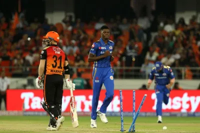 IPL 2019, SRH vs MI: अल्जारी जोसेफ ने डेब्यू मैच में लगाया विकटों का छक्का, मुंबई ने हैदराबाद को 40 - India TV Hindi