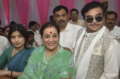 <p>shatrughan sinha and poonam sinha</p>- India TV Hindi