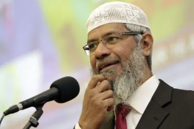 <p>zakir naik</p>- India TV Hindi