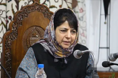 Centre trying to inflict emotional partition of Jammu and Kashmir, says Mehbooba Mufti | PTI File- India TV Hindi