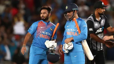 Rishabh Pant and MS Dhoni- India TV Hindi