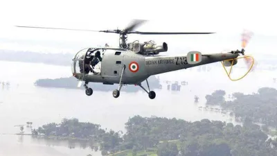 Over 100 stranded in Thane district, IAF launches rescue operation- India TV Hindi