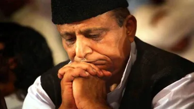 <p>Azam Khan </p>- India TV Hindi