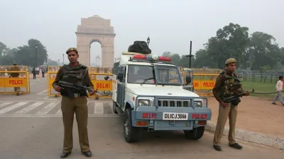 High alert in Delhi Metro- India TV Hindi