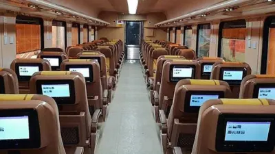 Lucknow Delhi Tejas Express AC car fare Rs 1125, executive car Rs 2310- India TV Hindi