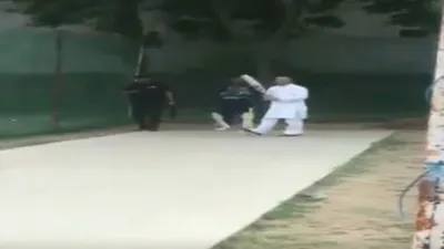 <p>Rahul Gandhi Playing Cricket Rewari KLP College</p>- India TV Hindi