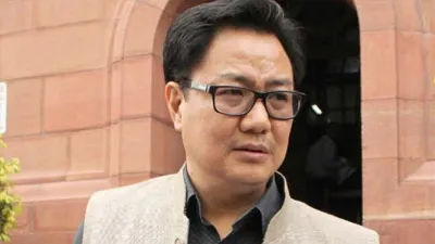 Sports Minister Kiren Rijiju visits SAI headquarters, some employees arrive at office- India TV Hindi