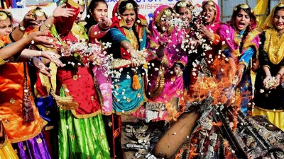 <p>Lohri 2020</p>- India TV Hindi