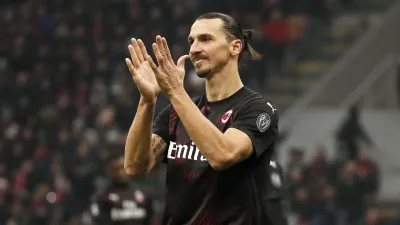 Zlatan Ibrahimovic threatened to kill after finishing 13th in MLS: Galaxy midfielder - India TV Hindi