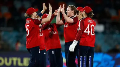 Women's T20 WC, women's t20 world cup, england vs pakistan women t20, Sarah Glenn, Anya Shrubsole, h- India TV Hindi