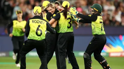 Womens T20 World Cup Final India vs Australia Live Score : Live Score India vs Australia Womens T20 - India TV Hindi