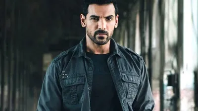 john abraham Mera Bharat Mahaan poem watch video- India TV Hindi