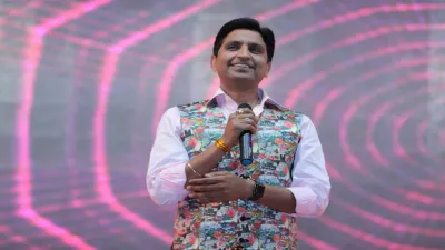 <p>Kumar Vishvas </p>- India TV Hindi