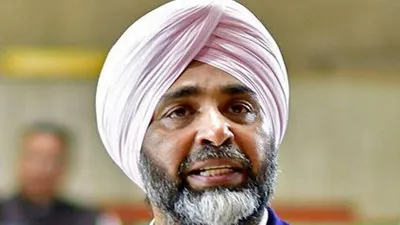 Punjab Finance Minister Manpreet Badal - India TV Hindi