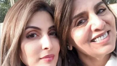 neetu kapoor and riddhima kapoor- India TV Hindi