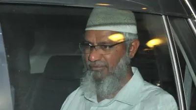 Zakir Naik, Zakir Naik Peace TV, Peace TV, Peace TV Fine, Peace TV Fine Britain- India TV Hindi