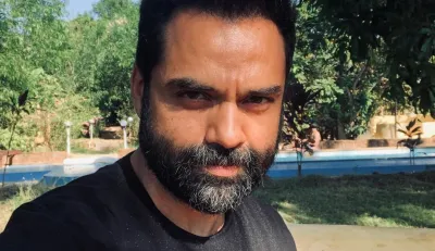 ABHAY DEOL- India TV Hindi