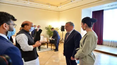 <p>Defence Minister Rajnath Singh in Russia</p>- India TV Hindi