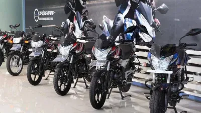 Bajaj Auto reports 31 pc drop in June sales- India TV Paisa