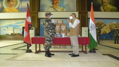 Indian Army donates 10 ventilators to Nepali Army । कोविड-19: भारतीय सेना ने नेपाली सेना को दिए 10 व- India TV Hindi