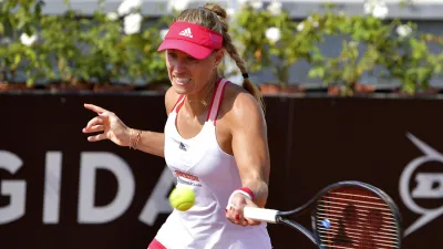 Italian Open: Angelique Kerber victim of first round upset - India TV Hindi